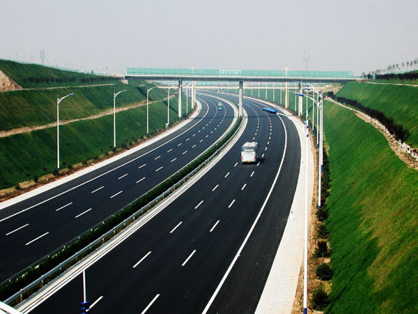 西安咸阳国际机场专用高速公路